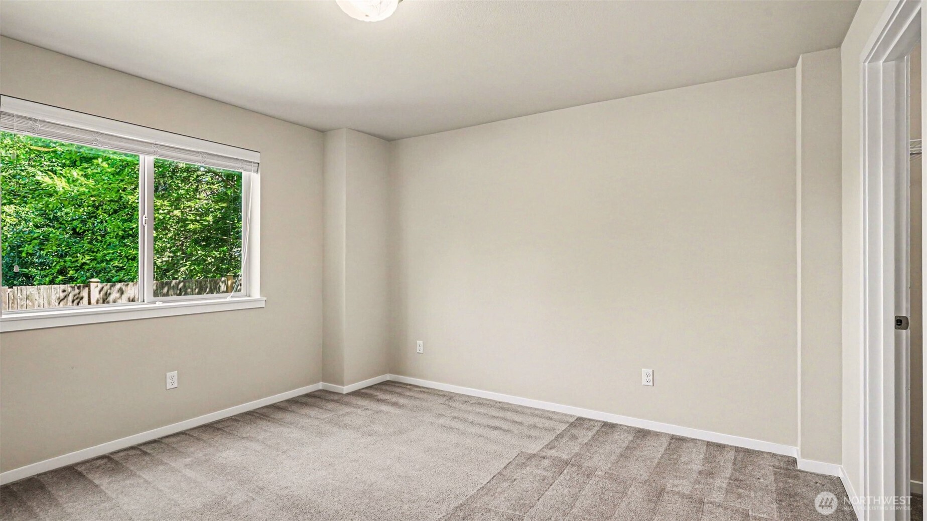 16533 2nd Park Southeast Bothell, WA 98012 - Photo 21 of 31