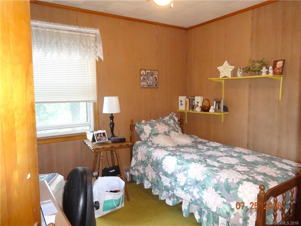 253 Bee Tree Road, Unit 253 Swannanoa, NC 28778 - Photo 15 of 17 Gallery Image 15