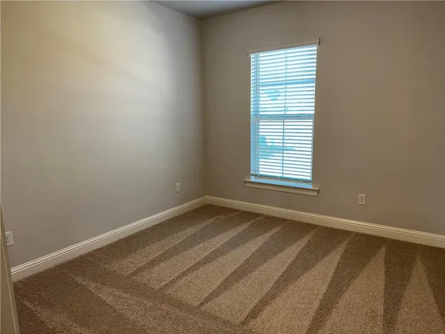 $2,150 | 42242 Blue Bay Drive, Ponchatoula, LA 70454