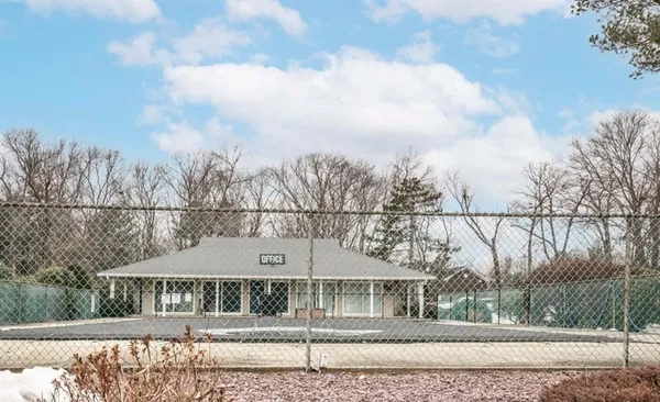 $260,000 | 180 Main Street, Unit F148, Bridgewater, MA 02324