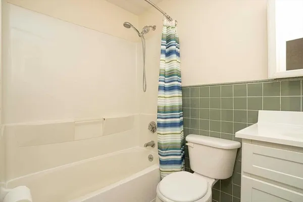 $260,000 | 180 Main Street, Unit F148, Bridgewater, MA 02324