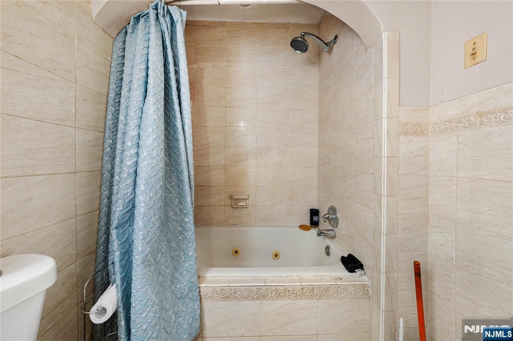 280 8th Avenue Paterson, NJ 07514 - Photo 23 of 34