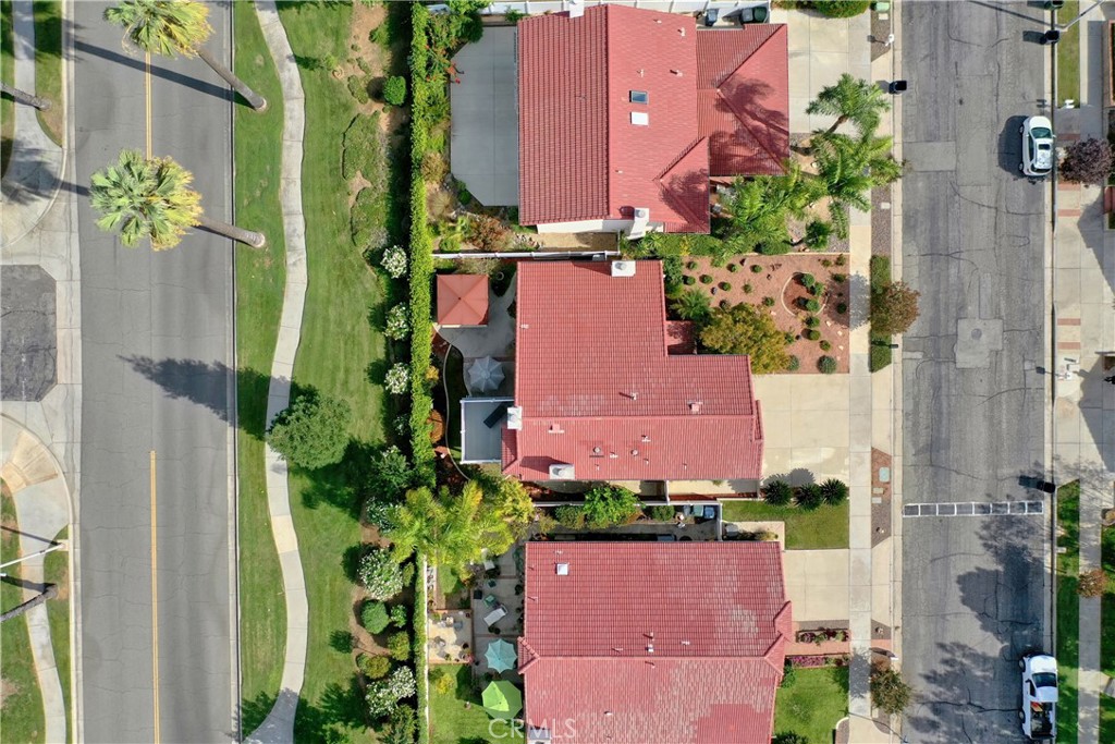 1749 Parkview Redlands, CA 92374 - Photo 52 of 55 an aerial view of a house with a garden and yard