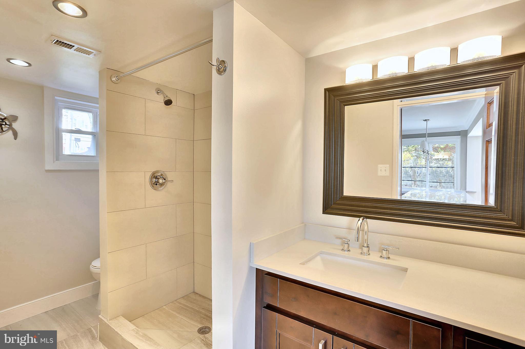 4005 Southend Road Rockville, MD 20853 - Photo 11 of 27 Full Bath includes a walk-in shower