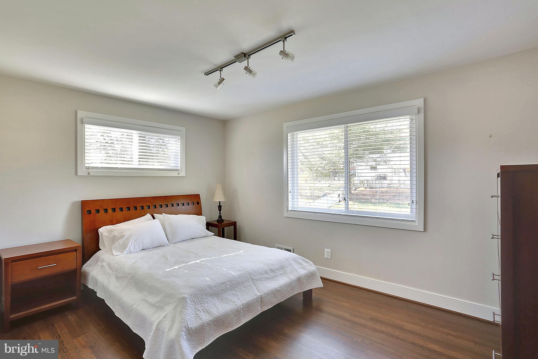 4005 Southend Road Rockville, MD 20853 - Photo 16 of 27 Bedroom (Master)