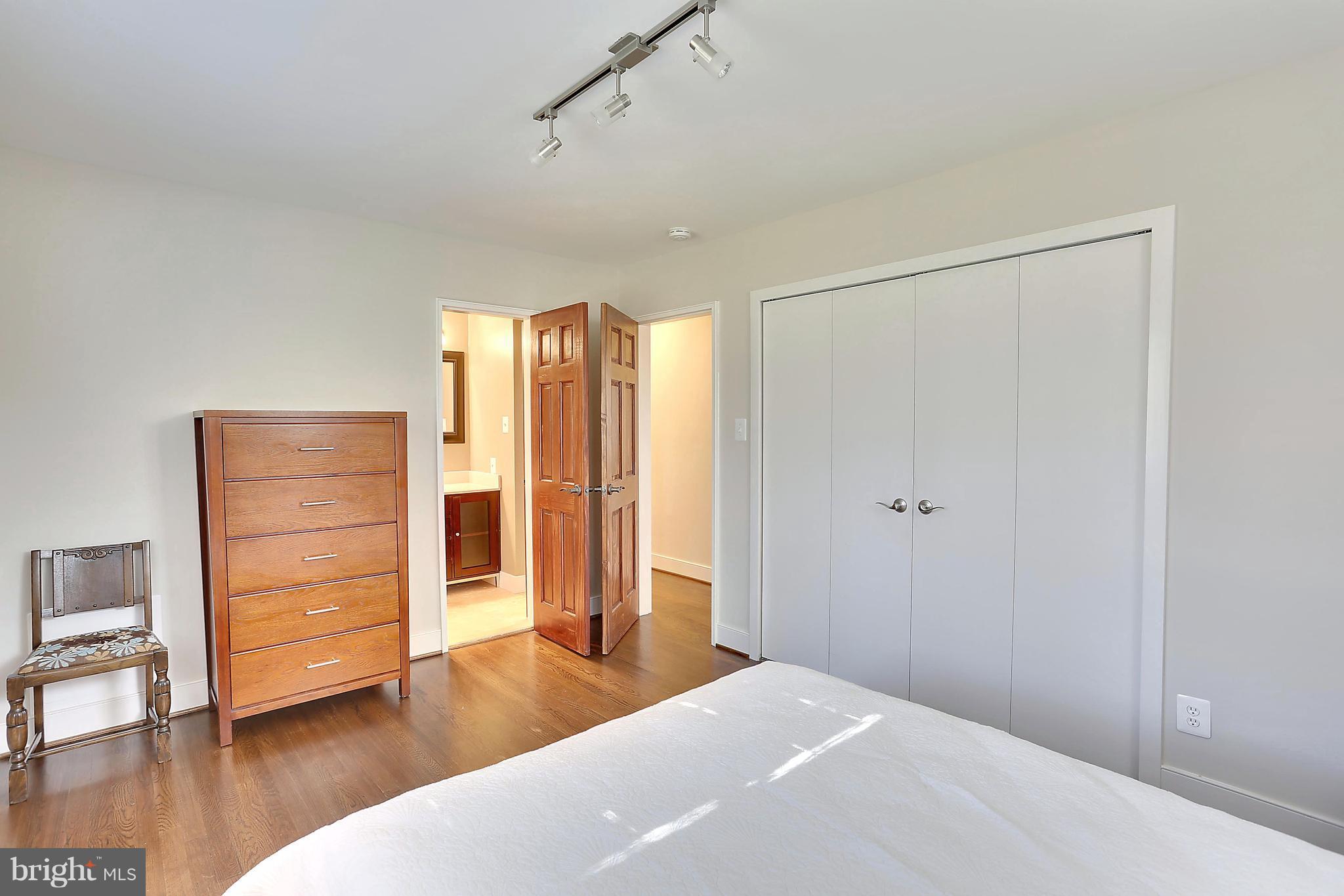 4005 Southend Road Rockville, MD 20853 - Photo 18 of 27 Bedroom (Master)