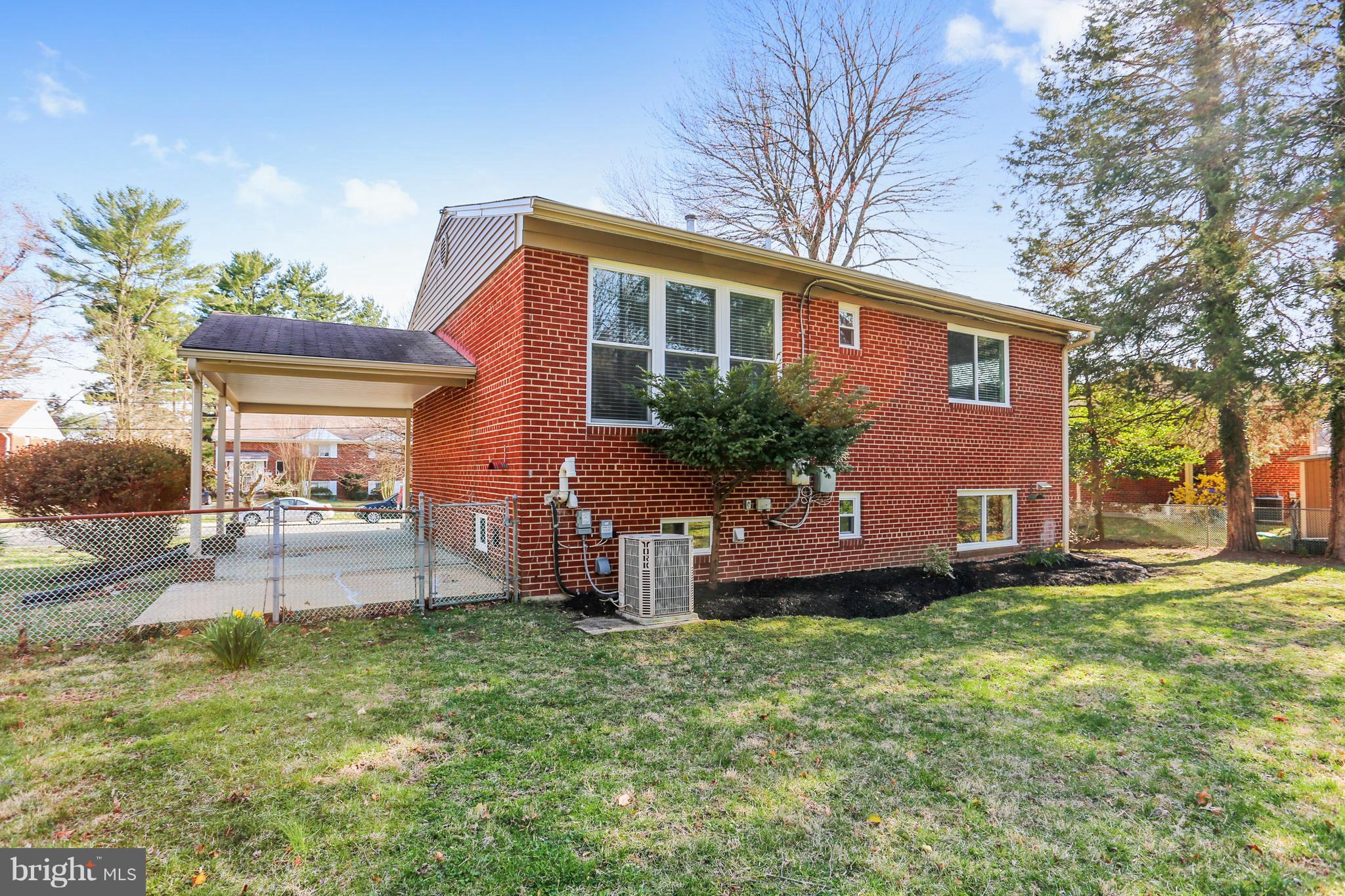 4005 Southend Road Rockville, MD 20853 - Photo 24 of 27 Exterior (Rear)