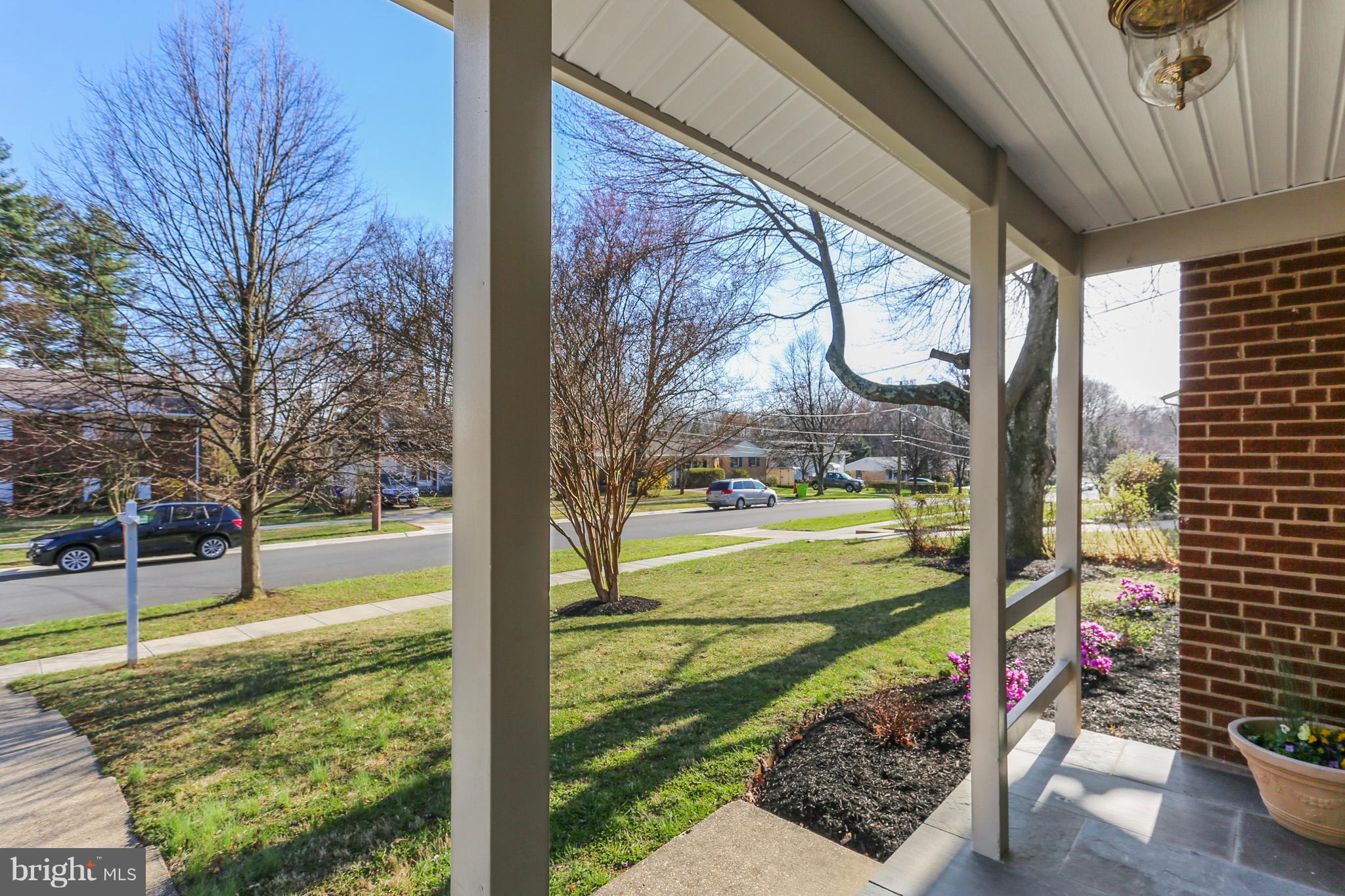 4005 Southend Road Rockville, MD 20853 - Photo 4 of 27 Exterior (Front)
