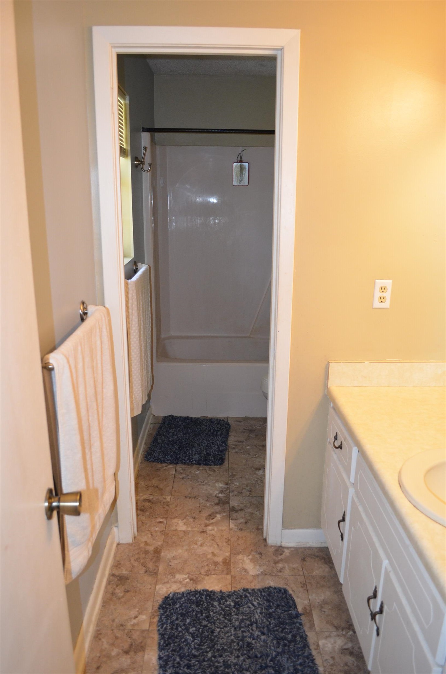 123 Ridge Road Perry, FL 32348 - Photo 6 of 21 Gallery Image 6