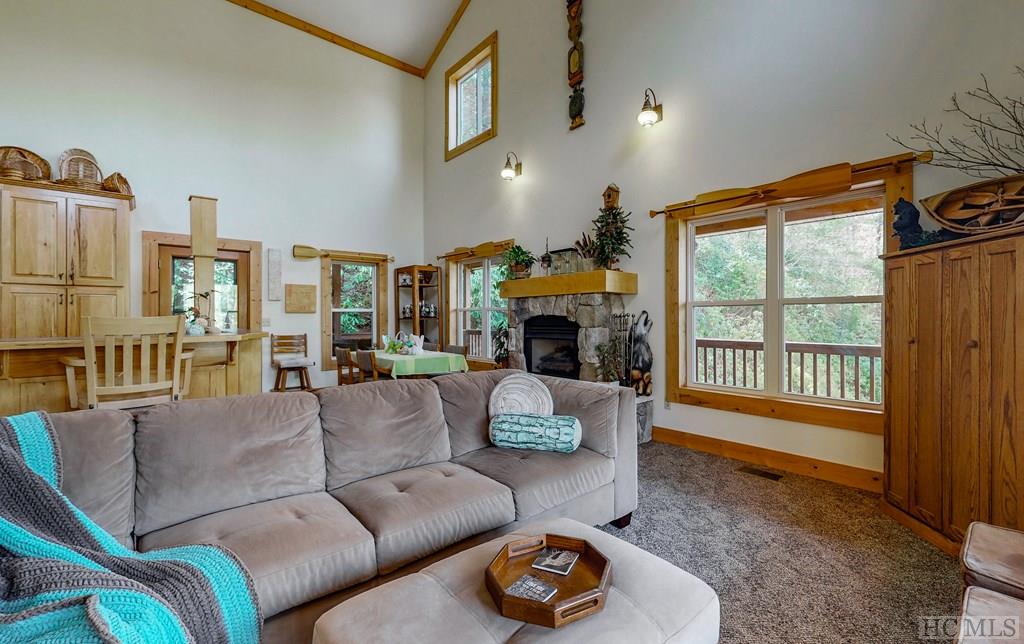 352 Doe Falls Road Highlands, NC 28741 - Photo 6 of 29 Gallery Image 6