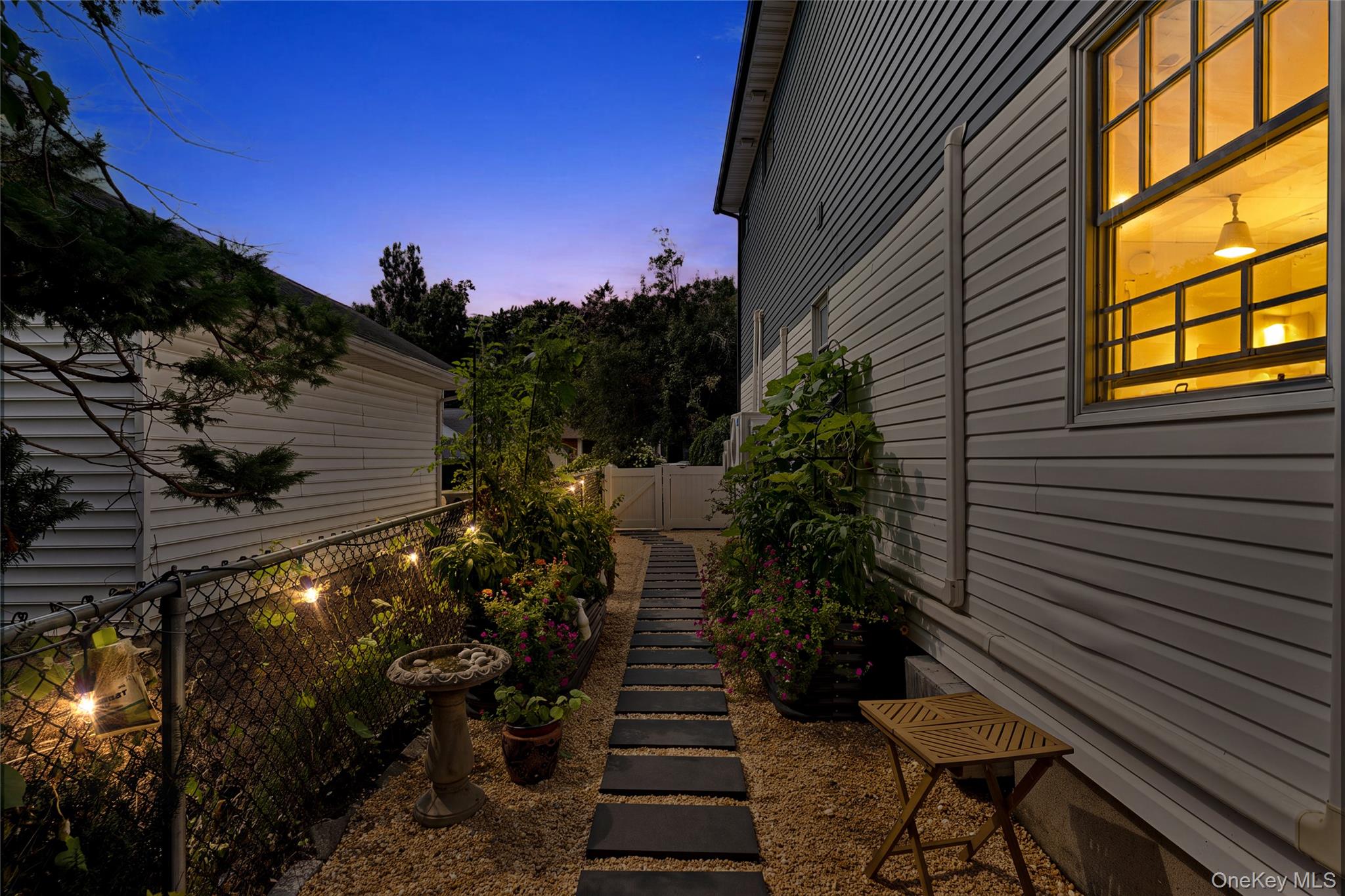 1007 Stafford Road Valley Stream, NY 11580 - Photo 38 of 39 Gallery Image 38