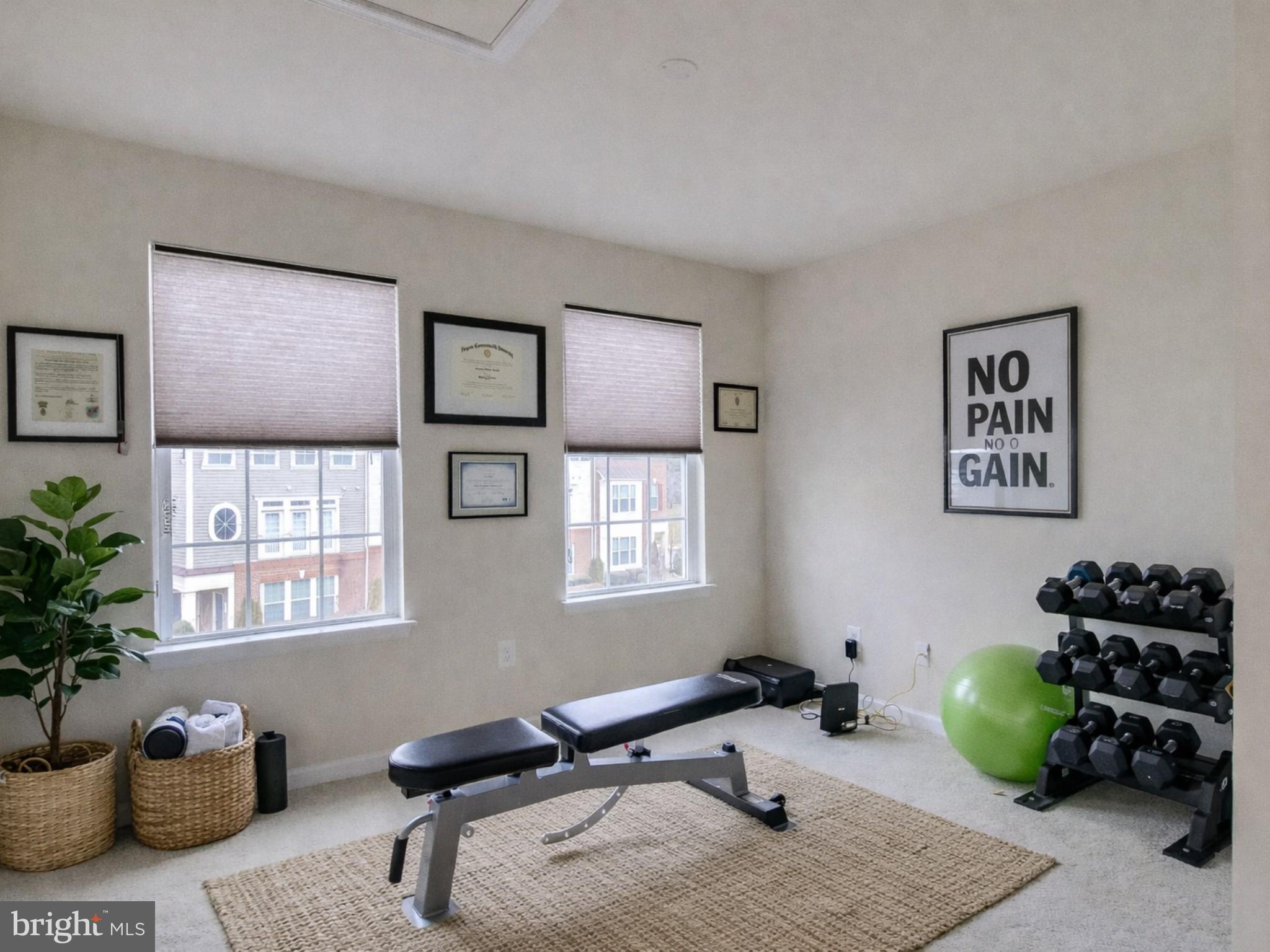 4847 Dane Ridge Circle, Unit 87 Woodbridge, VA 22193 - Photo 19 of 26 Spacious bedrooms!