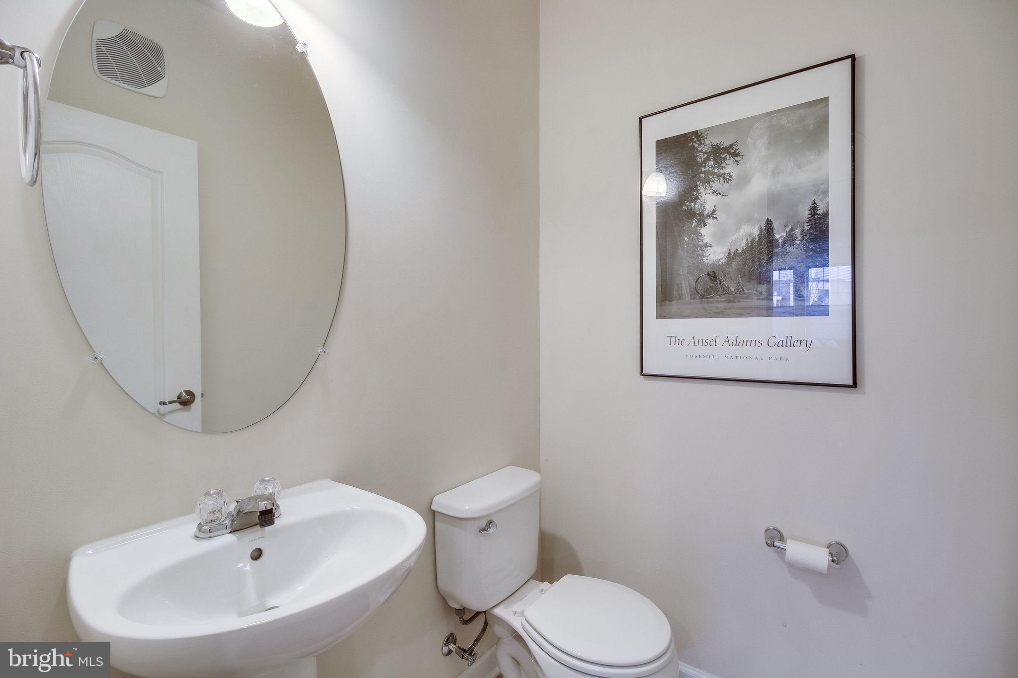 4847 Dane Ridge Circle, Unit 87 Woodbridge, VA 22193 - Photo 29 of 35 Lower level powder room