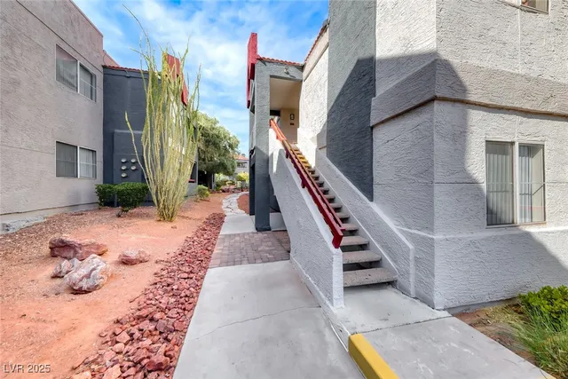 $240,000 | 8600 West Charleston Boulevard, Unit 2043, Las Vegas, NV 89117