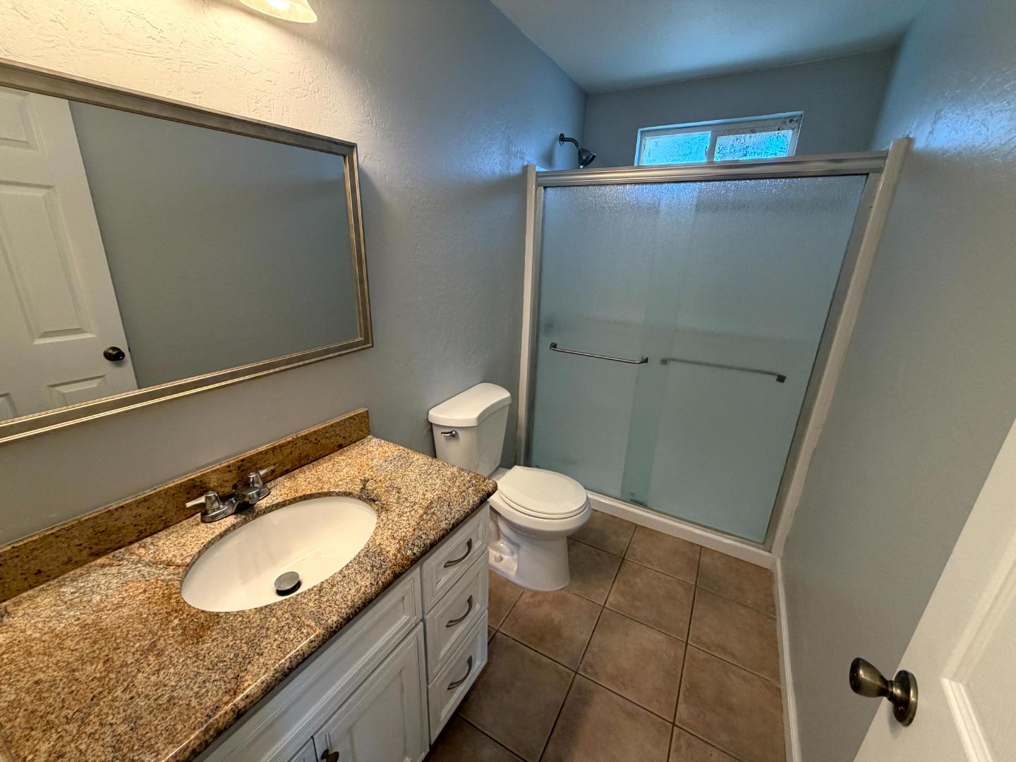 890 Rider Avenue, Unit E Salinas, CA 93905 - Photo 6 of 18