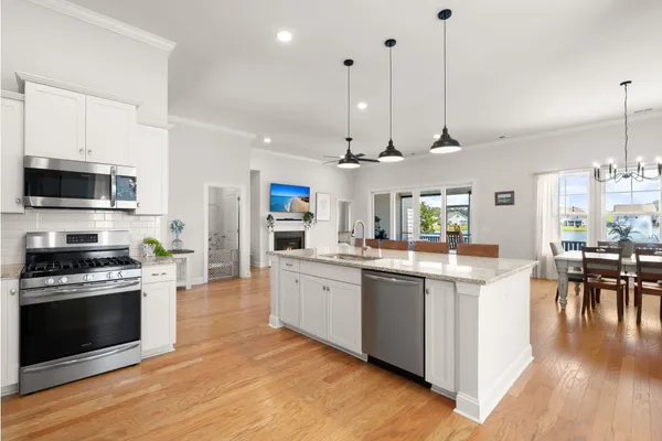 $699,990 | 222 Seaworthy Street, Summerville, SC 29486