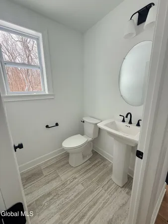 $658,900 | 17 Blue Aster Lane, Malta, NY 12020