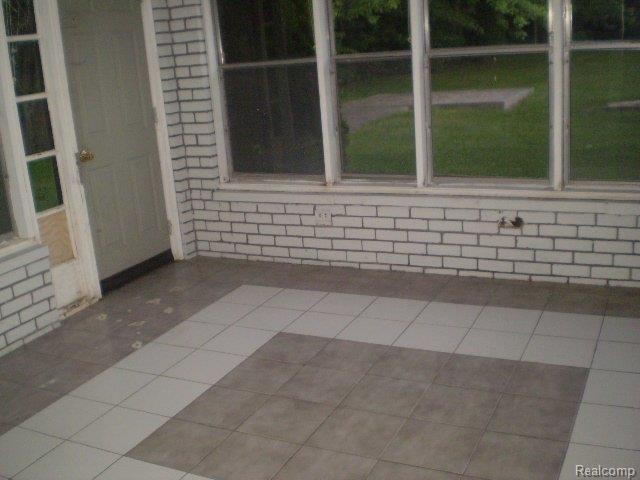 13220 Frazho Road Warren, MI 48089 - Photo 12 of 13 sunroom