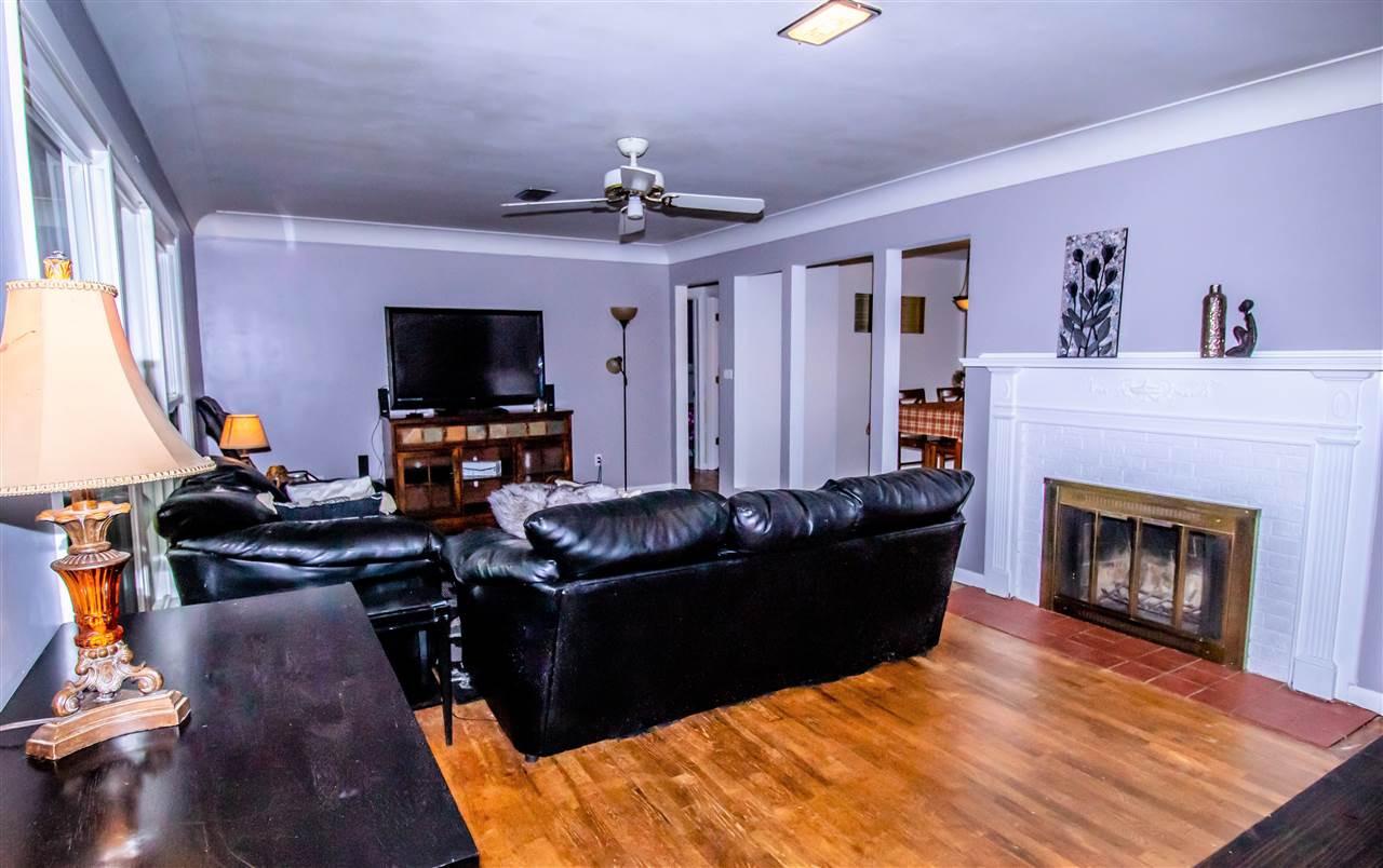 3306 Spring Arbor Road Jackson, MI 49203 - Photo 4 of 19 Photo 4