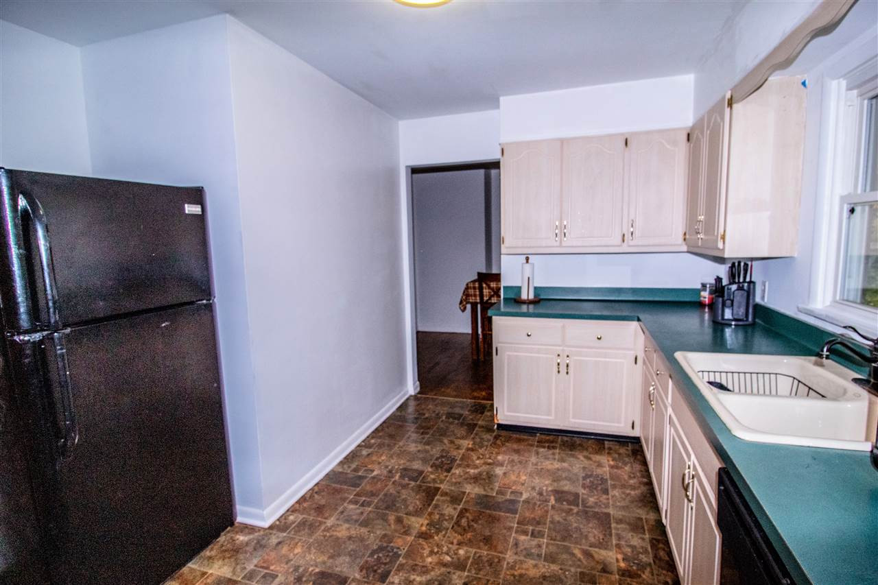 3306 Spring Arbor Road Jackson, MI 49203 - Photo 8 of 19 Photo 8