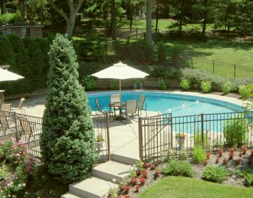 969 Osage Road Mt. Lebanon, PA 15243 - Photo 3 of 8 Swimming Pool/Hot Tub/Sauna.