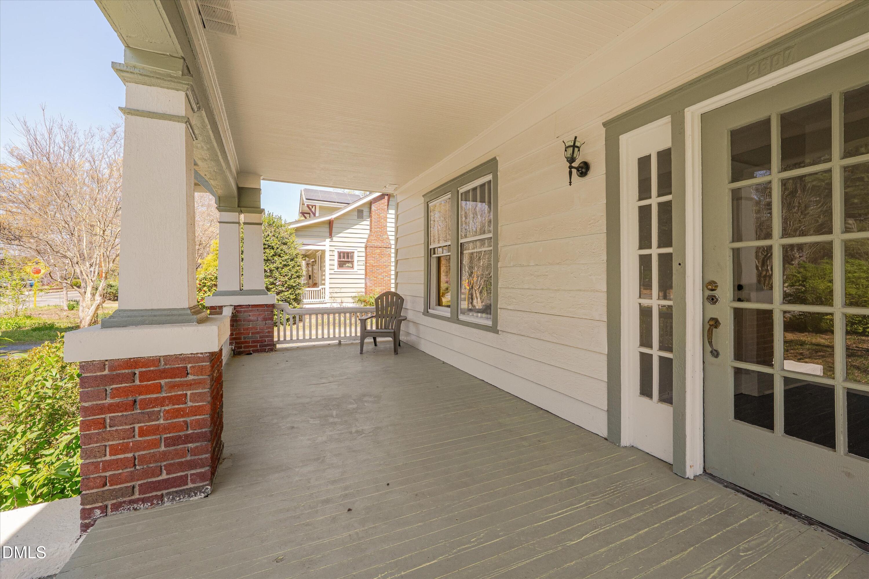 2607 Chapel Hill Road Durham, NC 27707 - Photo 6 of 28