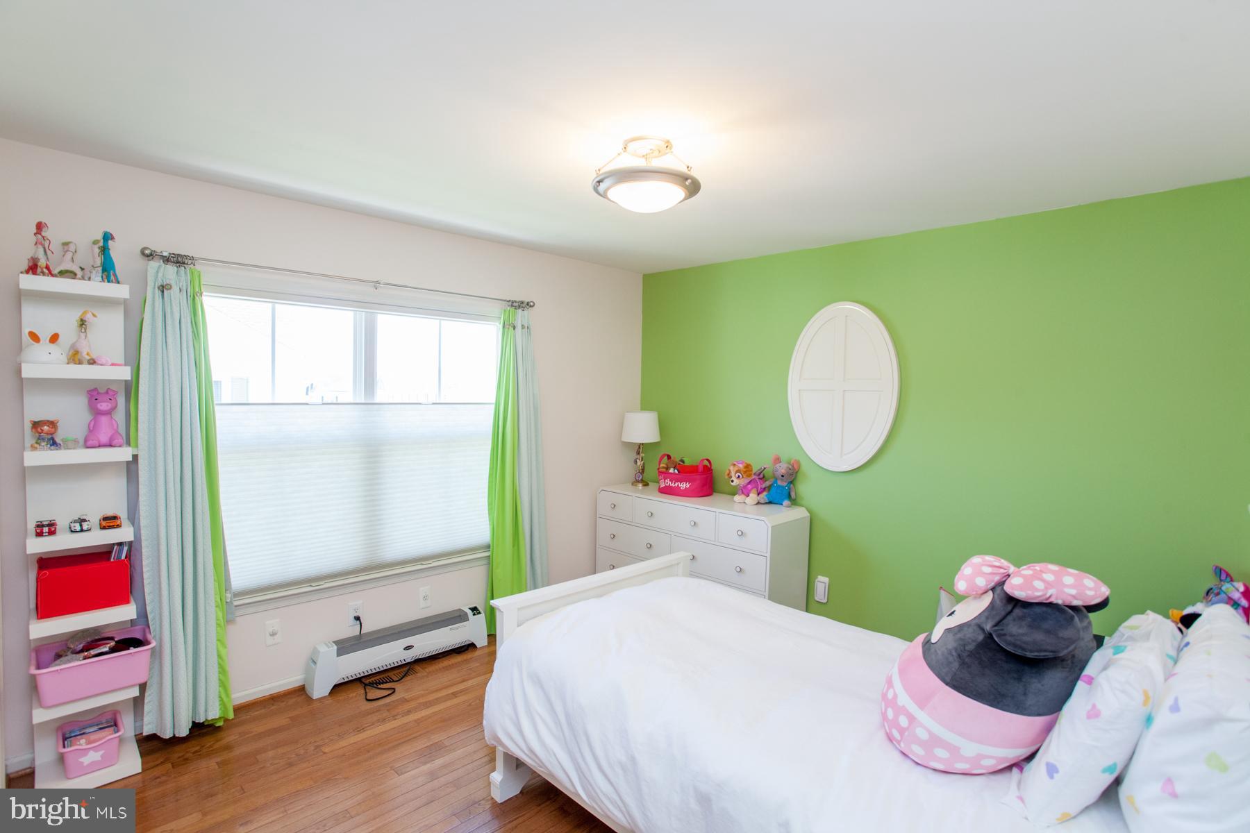 237 Coventry Road Chalfont, PA 18914 - Photo 27 of 35 Bedroom