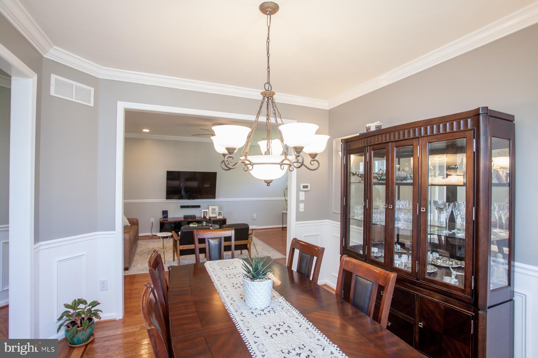 237 Coventry Road Chalfont, PA 18914 - Photo 8 of 35 Dining Room
