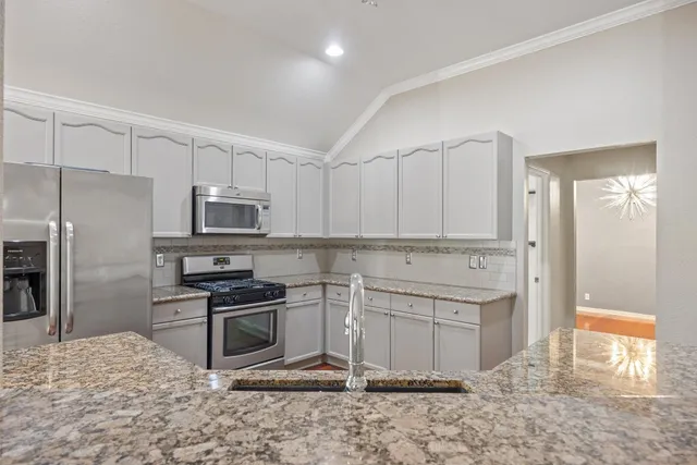 $679,000 | 7124 Quimper Lane, Austin, TX 78749