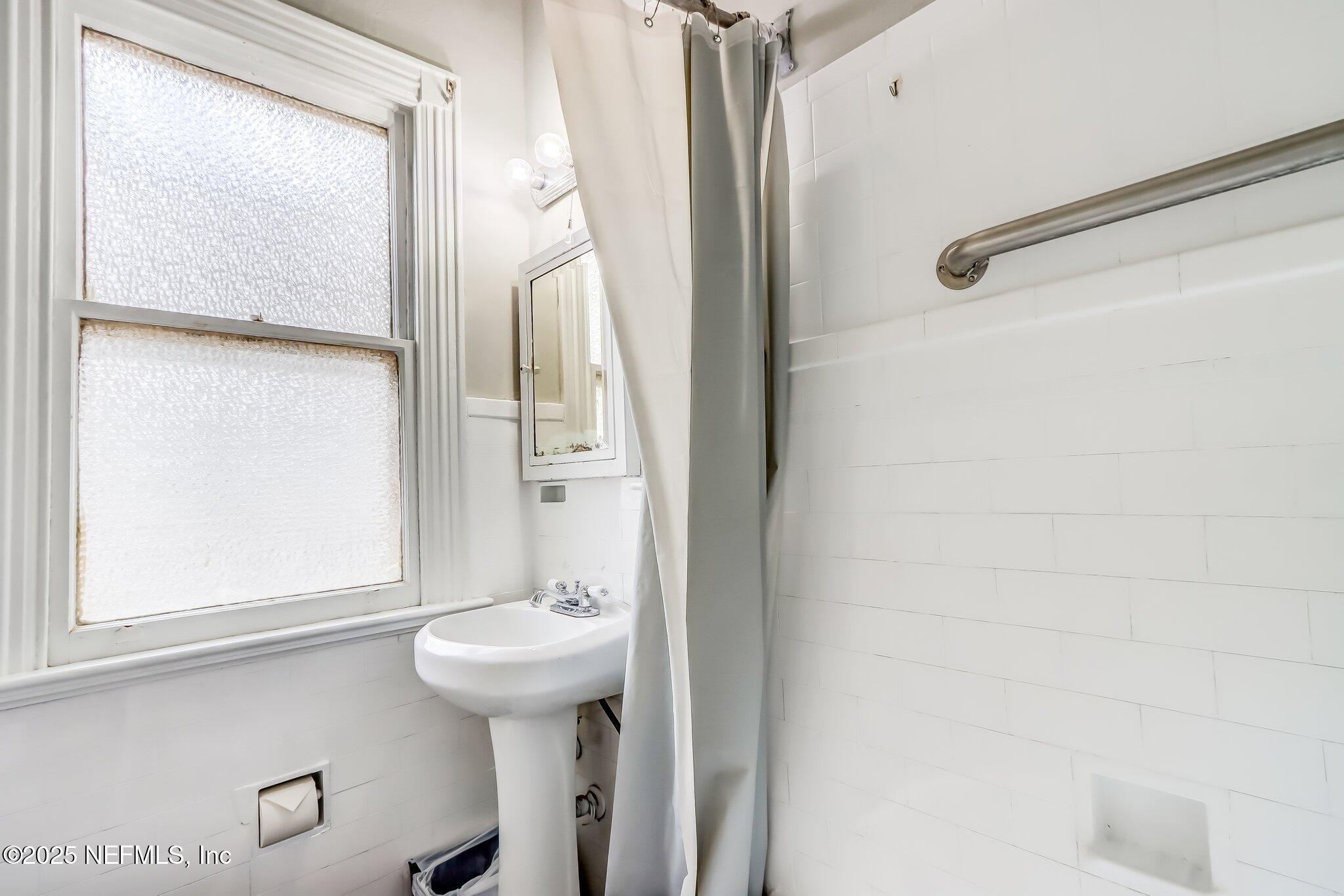 2727 Riverside Avenue Jacksonville, FL 32205 - Photo 27 of 64 37-web-or-mls-36_JN 2727 Riverside Ave_