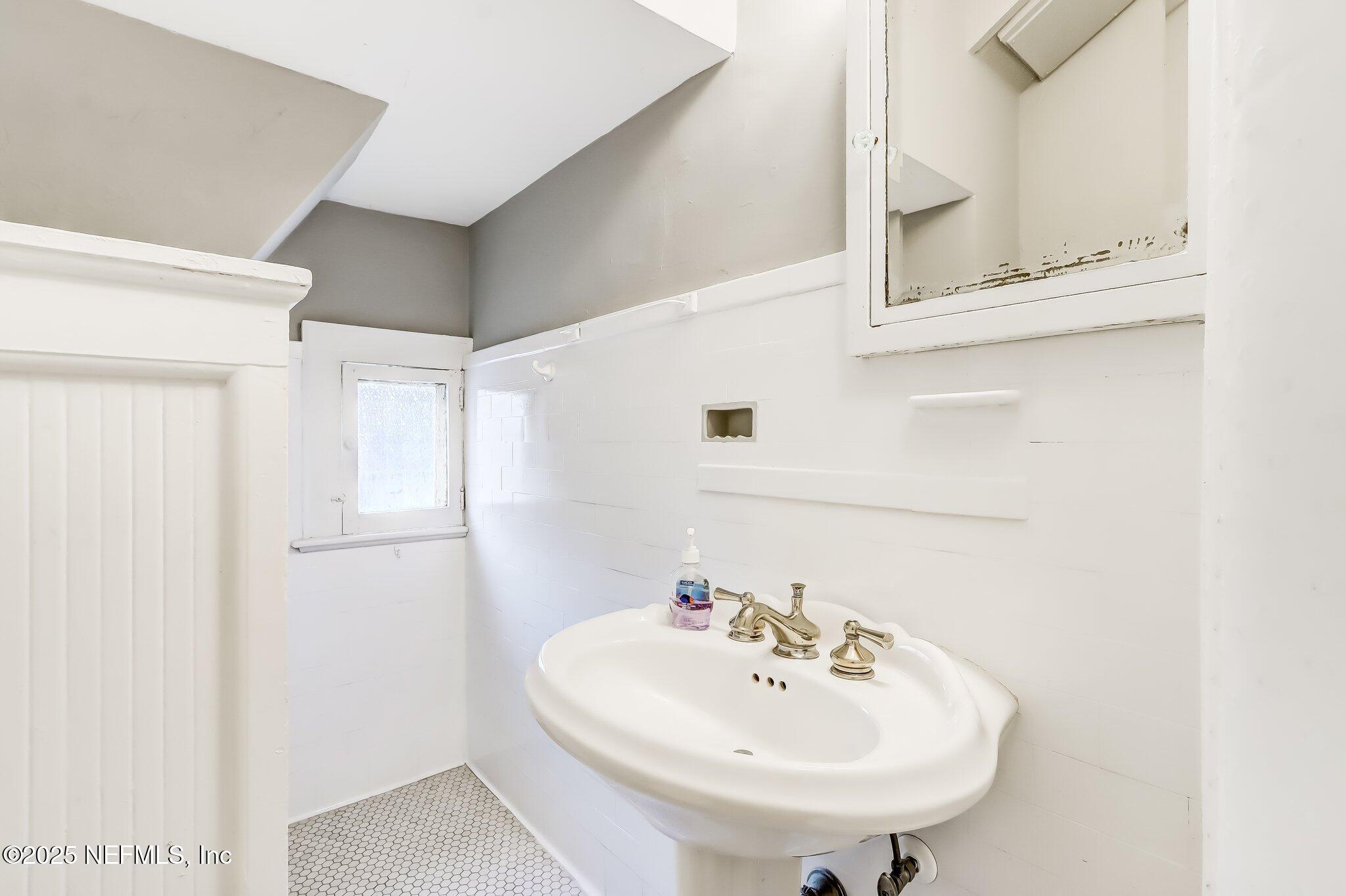2727 Riverside Avenue Jacksonville, FL 32205 - Photo 57 of 64 67-web-or-mls-66_JN 2727 Riverside Ave_