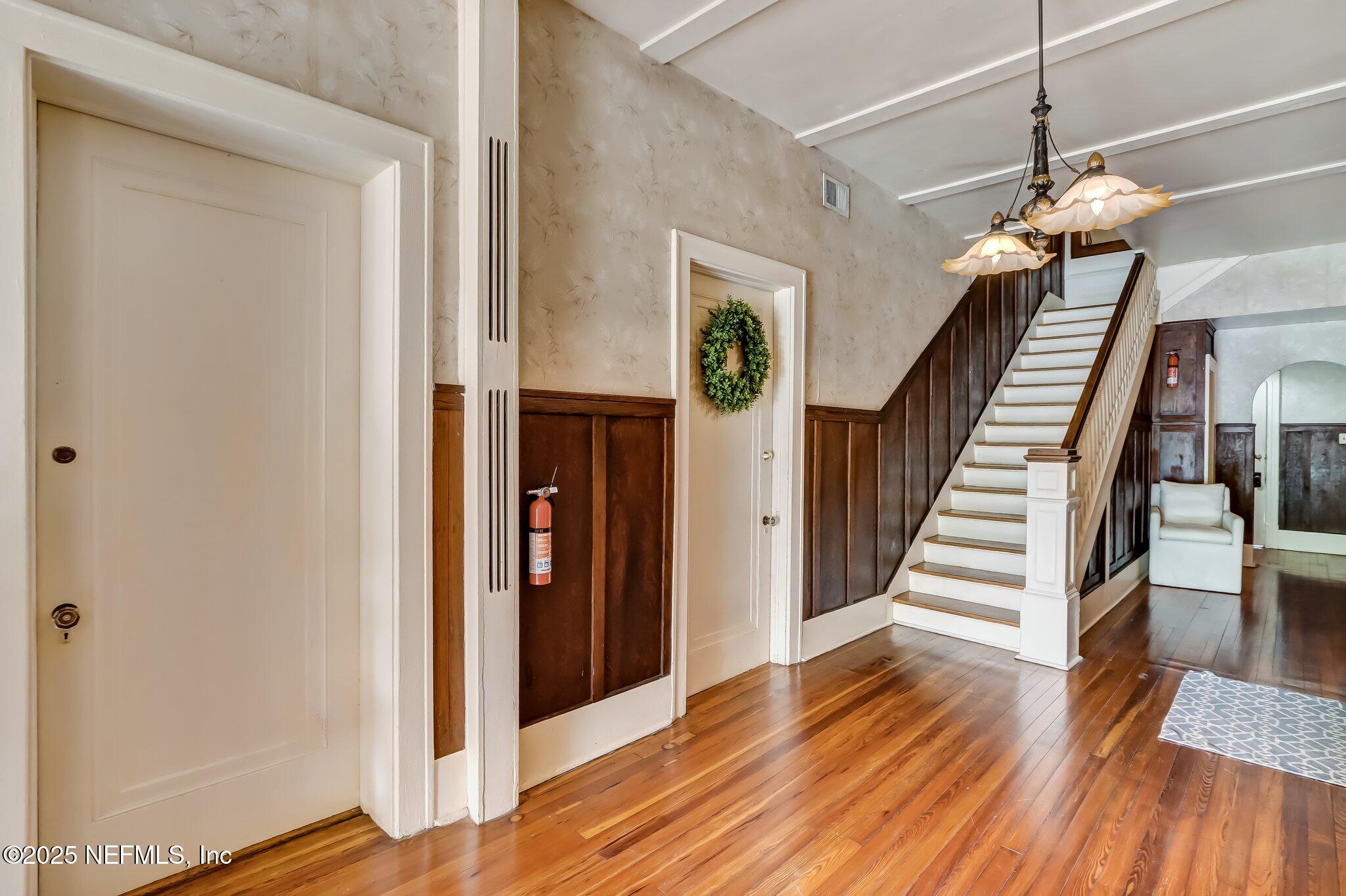 2727 Riverside Avenue Jacksonville, FL 32205 - Photo 10 of 64 20-web-or-mls-19_JN 2727 Riverside Ave_