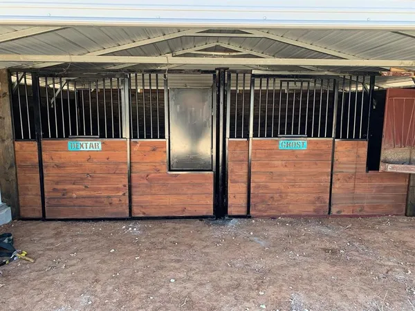 $2,995,000 | 1990 Jim Harry Loop, Sunset, TX 76270