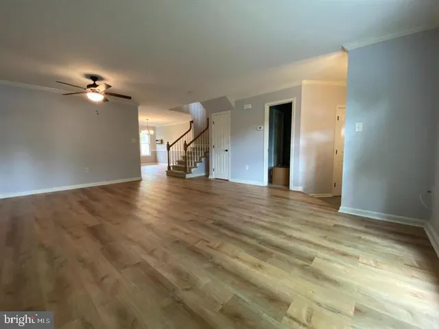 $1,750 | 211 Morningside Drive, Falling Waters, WV 25419