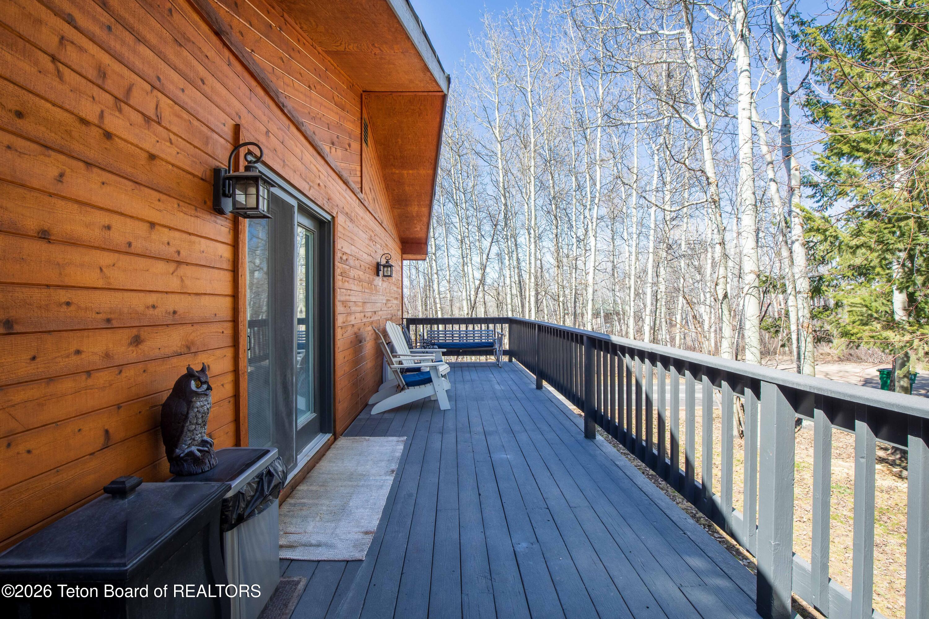 378 Sugar Loaf Drive Star Valley Ranch, WY 83127 - Photo 15 of 40 378 Sugar Loaf IMG_2773-HDR