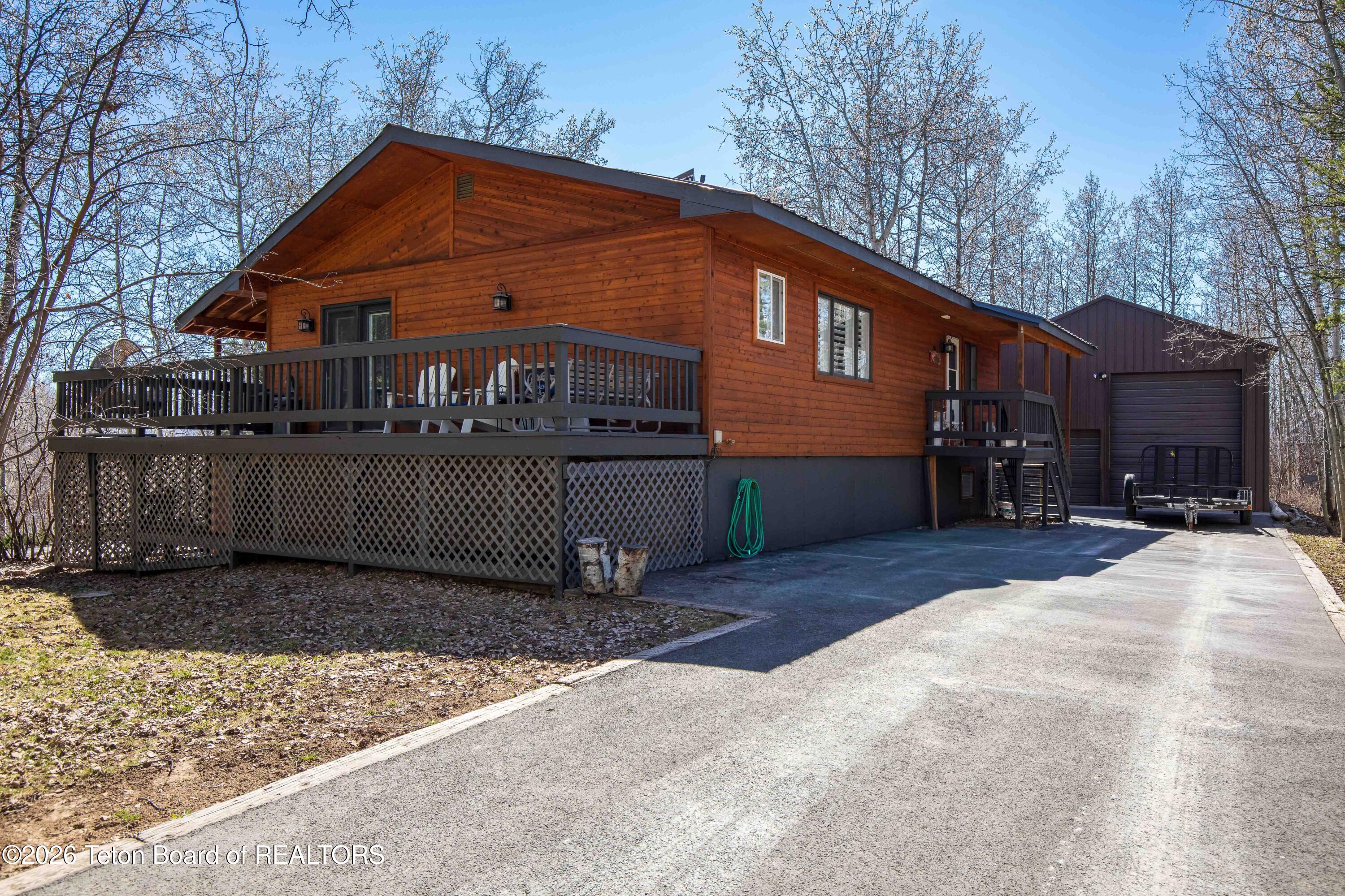 378 Sugar Loaf Drive Star Valley Ranch, WY 83127 - Photo 8 of 40 378 Sugar Loaf IMG_2828