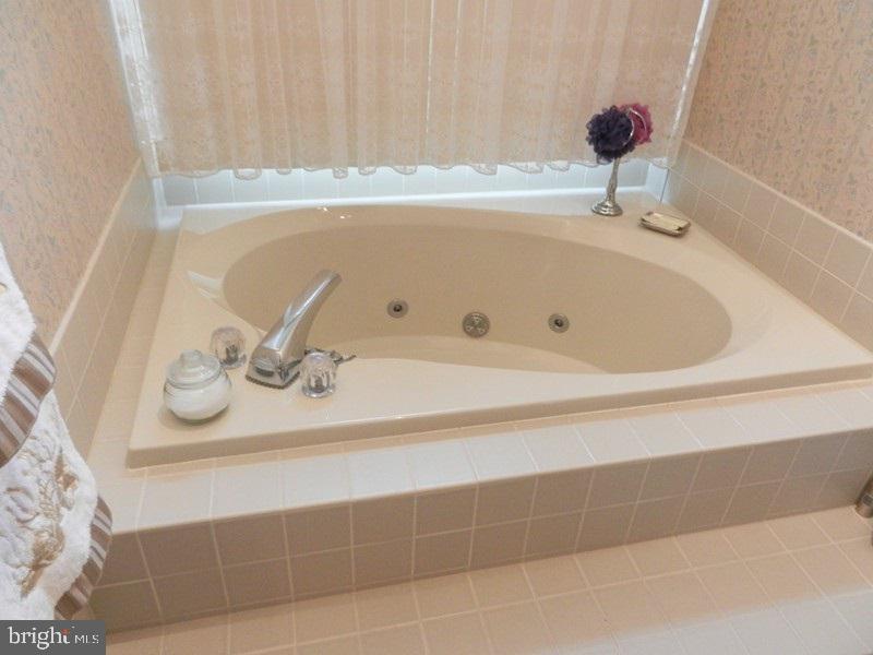1860 Barley Road York, PA 17408 - Photo 29 of 36 Gallery Image 29