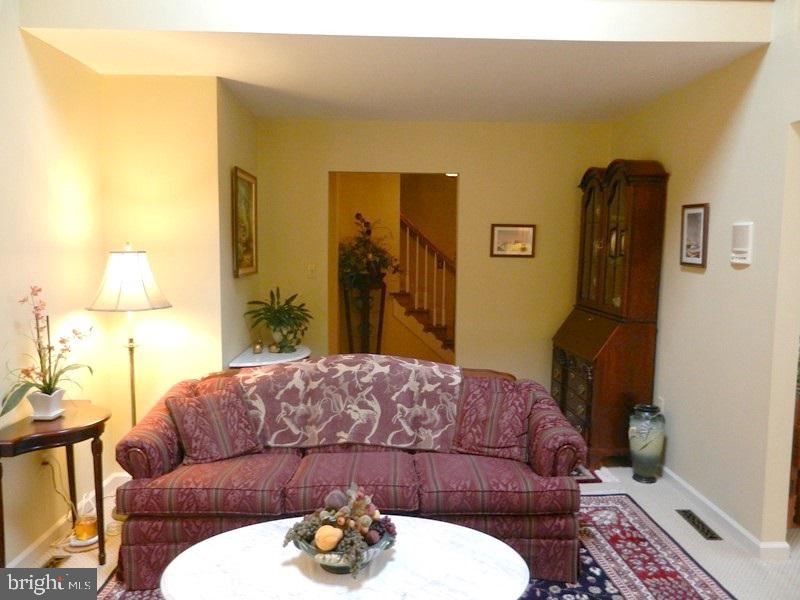 1860 Barley Road York, PA 17408 - Photo 8 of 36 Gallery Image 8