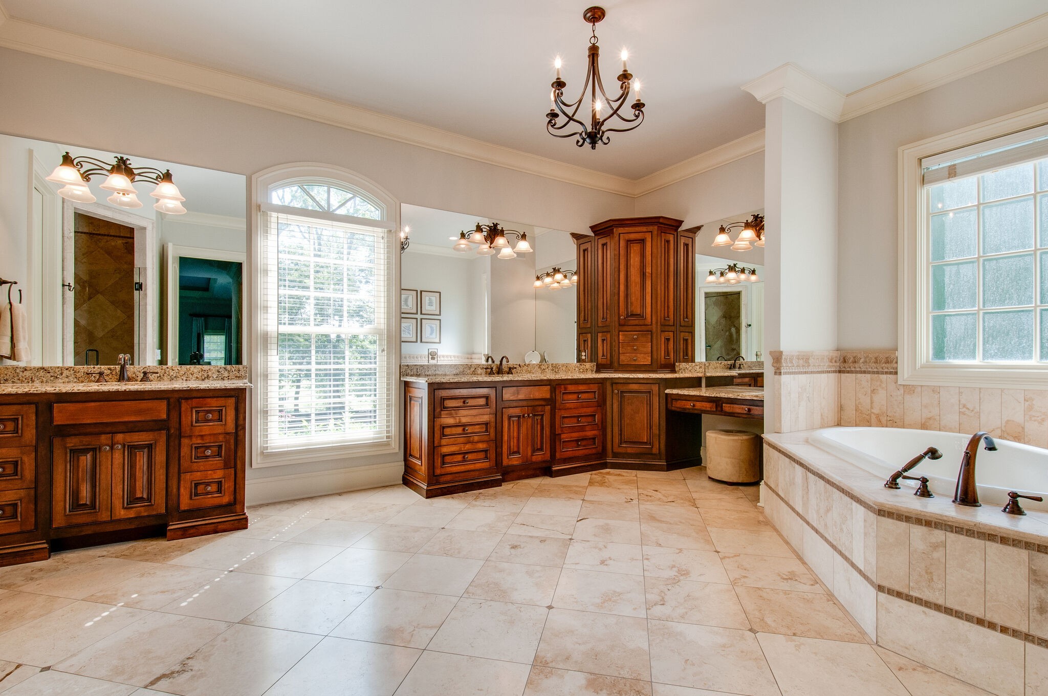 131 Page Road Nashville, TN 37205 - Photo 22 of 49