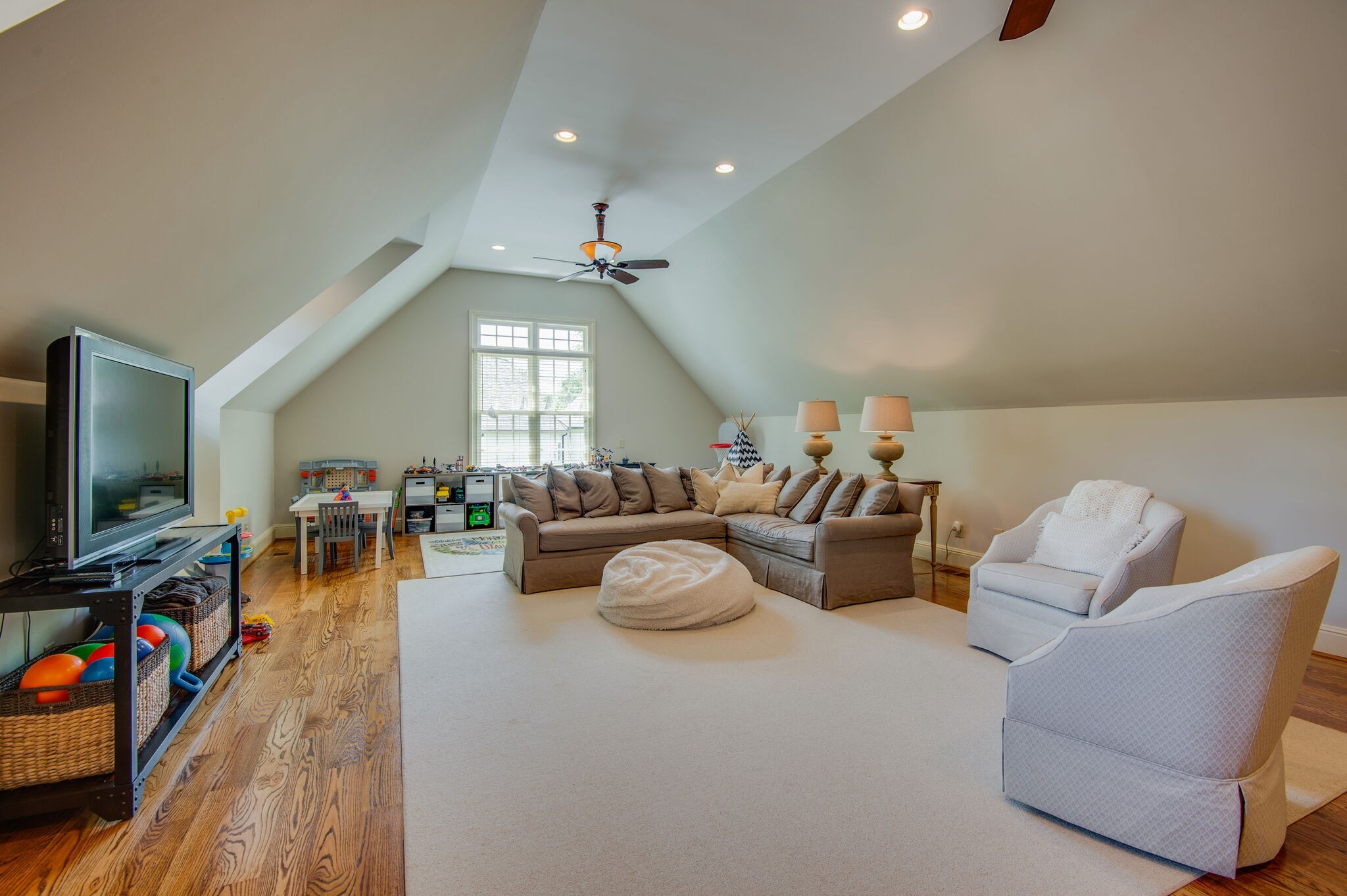 131 Page Road Nashville, TN 37205 - Photo 33 of 49