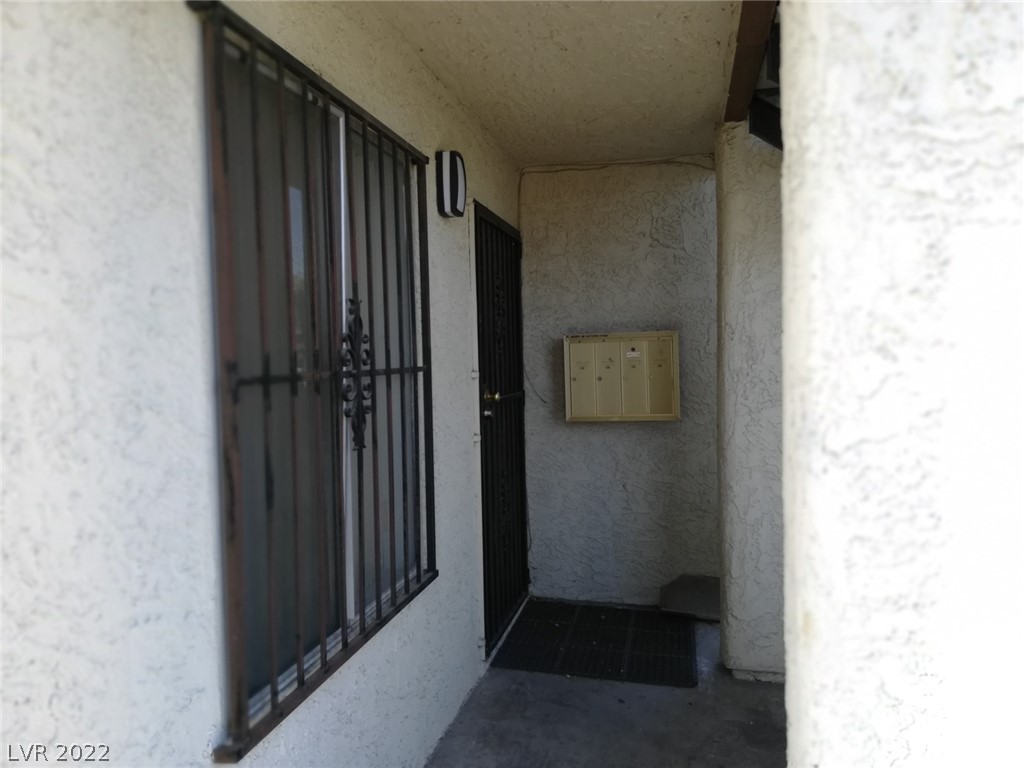 4444 West Desert Inn Road, Unit A Las Vegas, NV 89102 - Photo 6 of 12