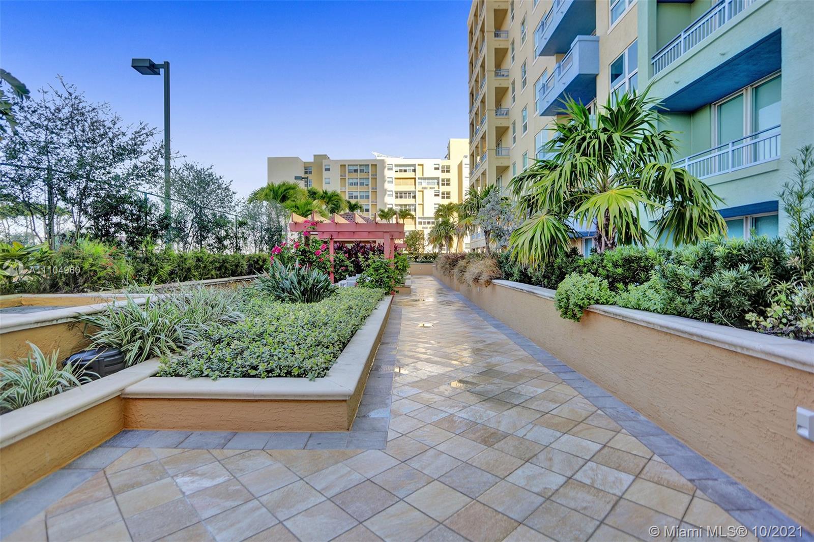 90 Alton Road, Unit 2809 Miami Beach, FL 33139 - Photo 23 of 39 Gallery Image 23