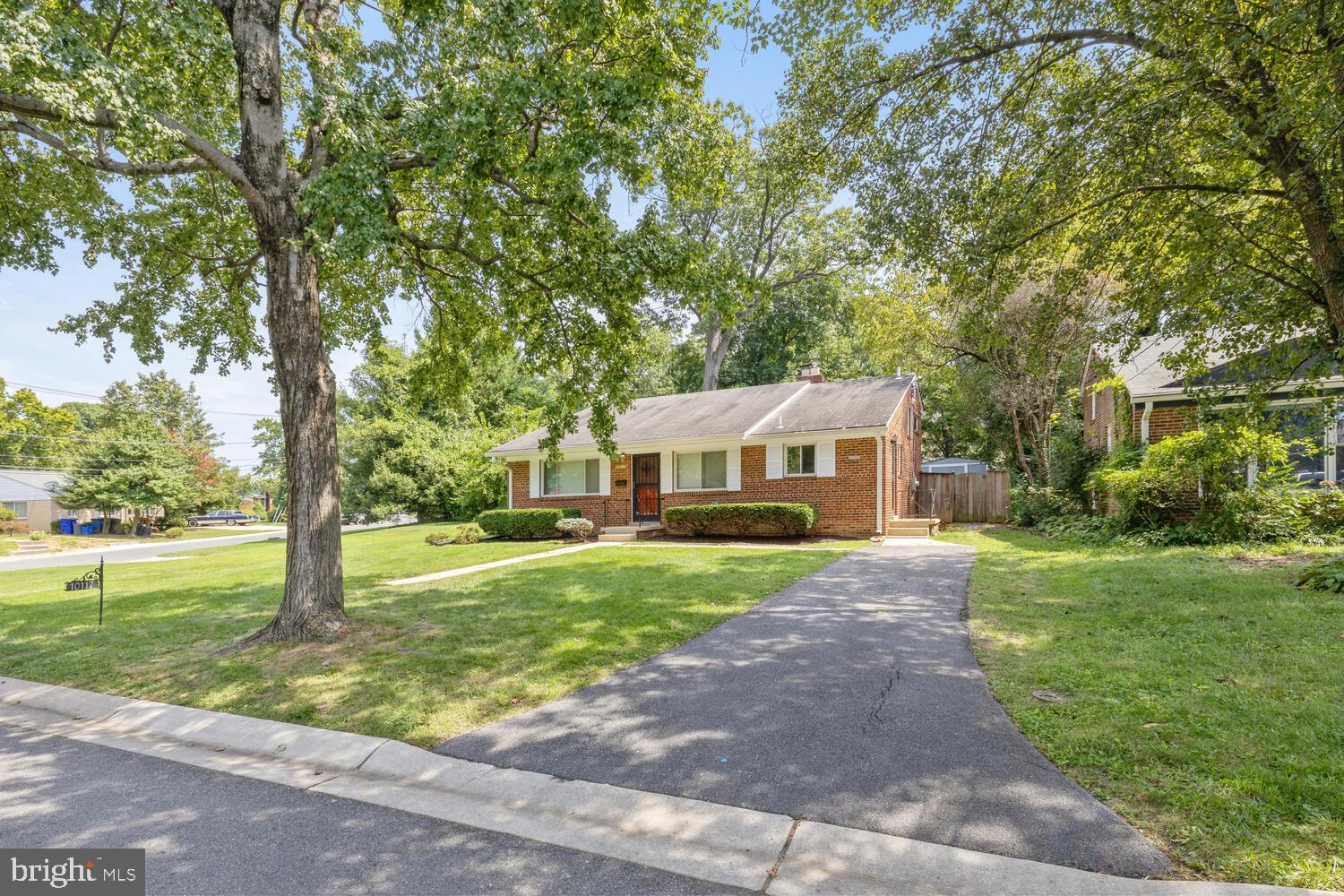 10117 Renfrew Road Silver Spring, MD 20901 - Photo 3 of 27 Front View