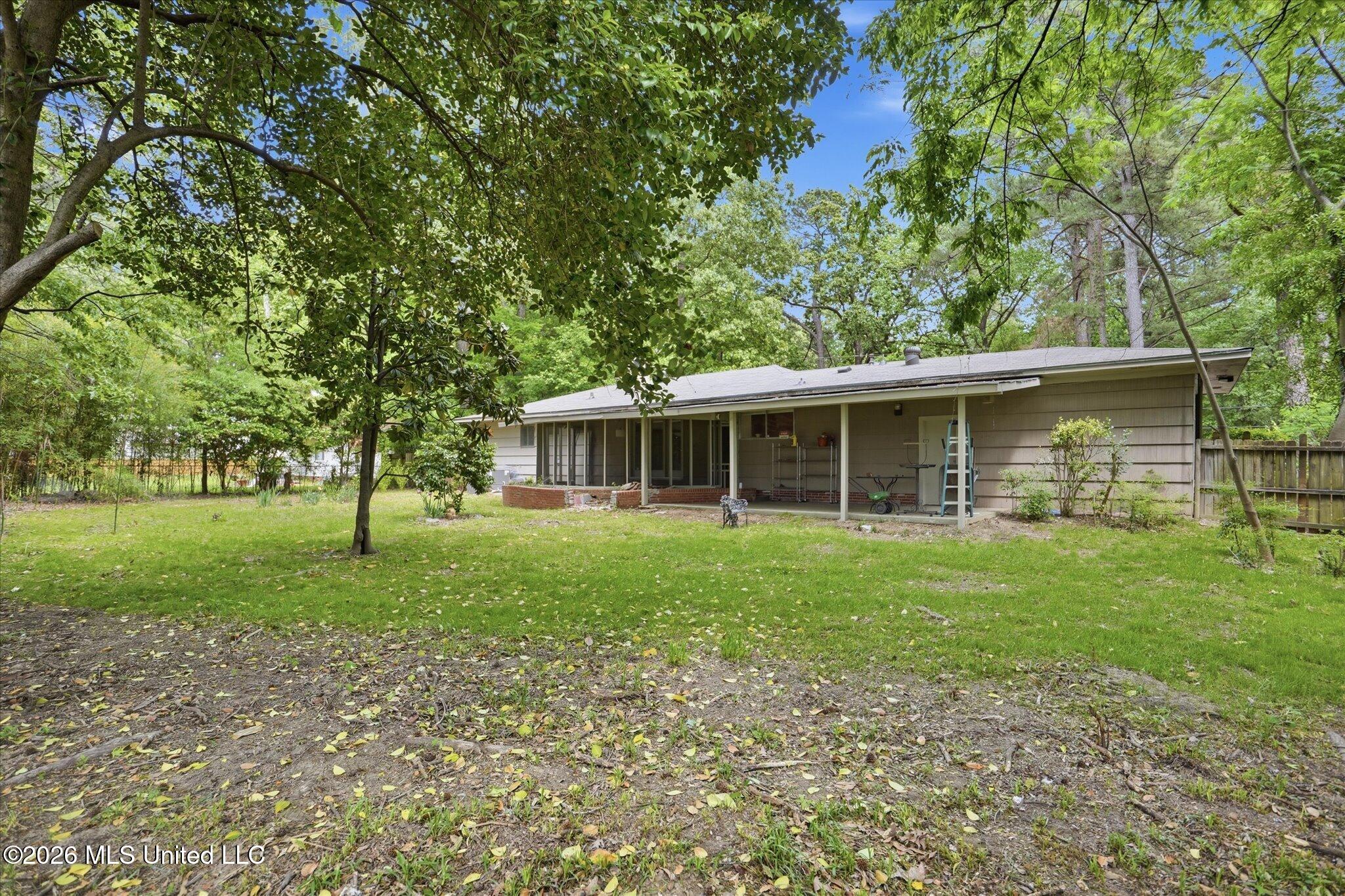 5523 Wayneland Drive Jackson, MS 39211 - Photo 30 of 31 33-5523_Wayneland_Dr_028