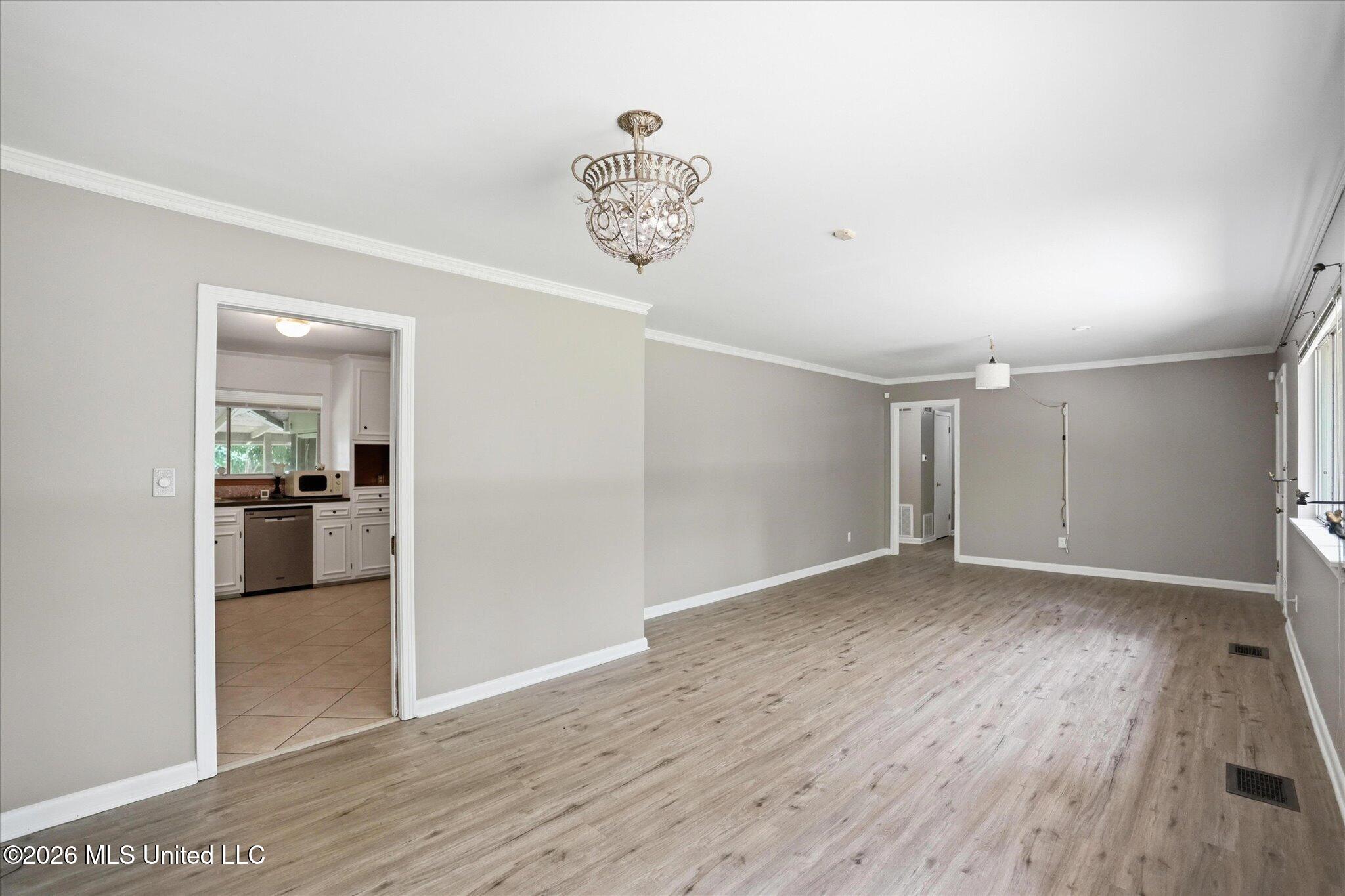 5523 Wayneland Drive Jackson, MS 39211 - Photo 8 of 31 07-5523_Wayneland_Dr_003