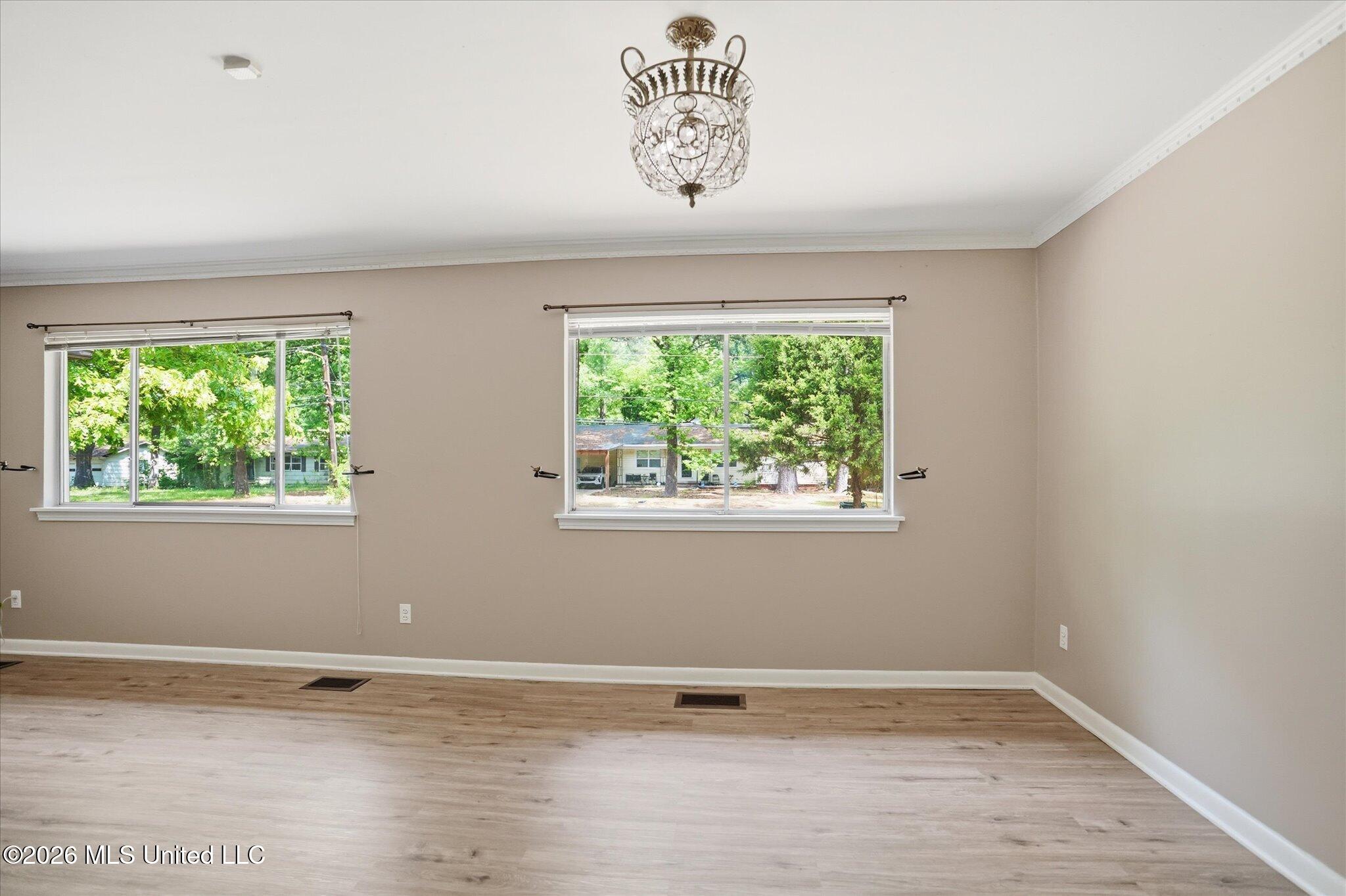 5523 Wayneland Drive Jackson, MS 39211 - Photo 9 of 31 11-5523_Wayneland_Dr_007