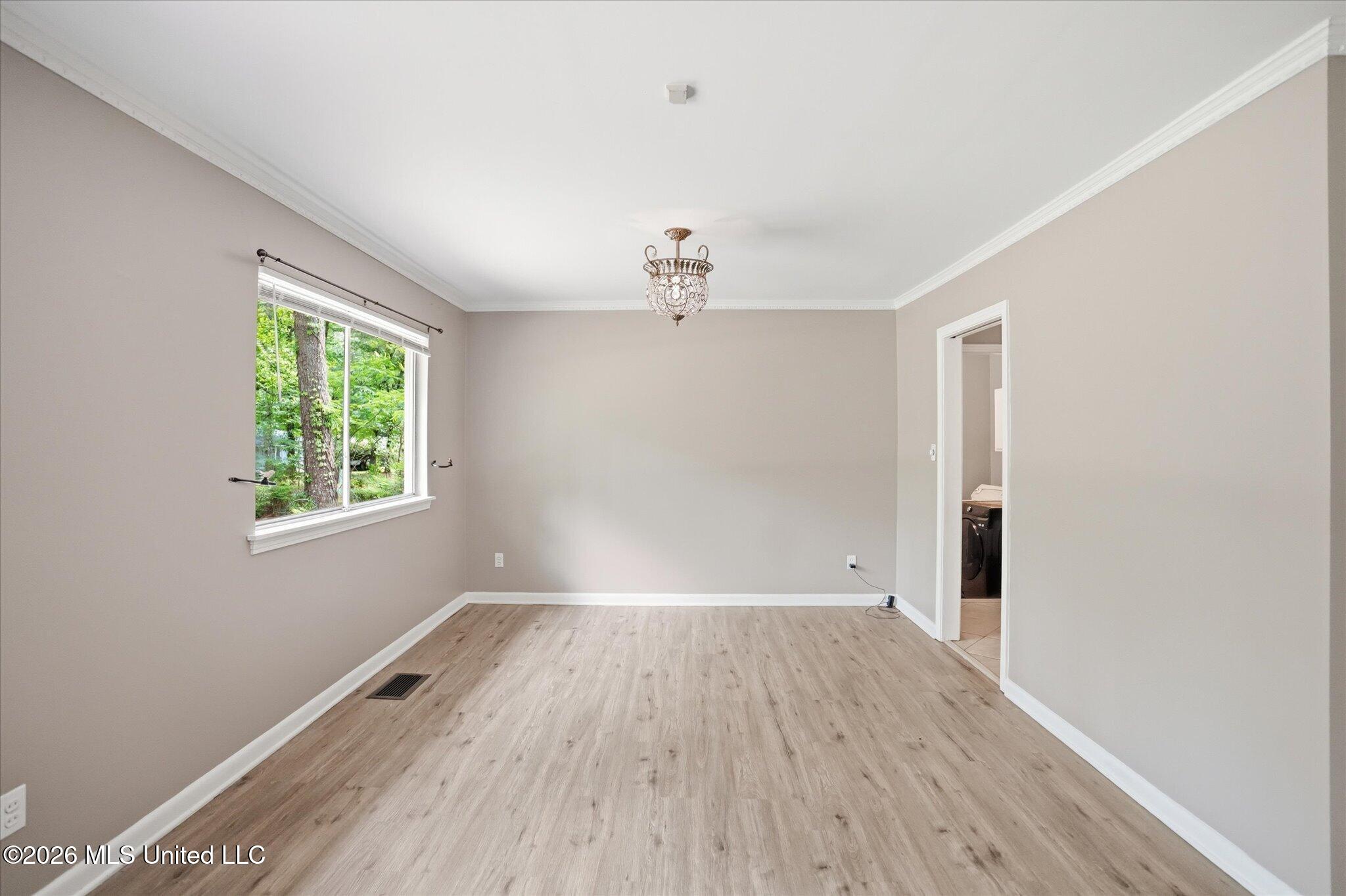 5523 Wayneland Drive Jackson, MS 39211 - Photo 10 of 31 10-5523_Wayneland_Dr_001