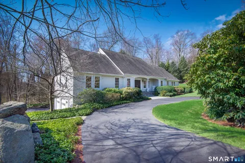 $1,650,000 | 19 Hull Place, Ridgefield, CT 06877