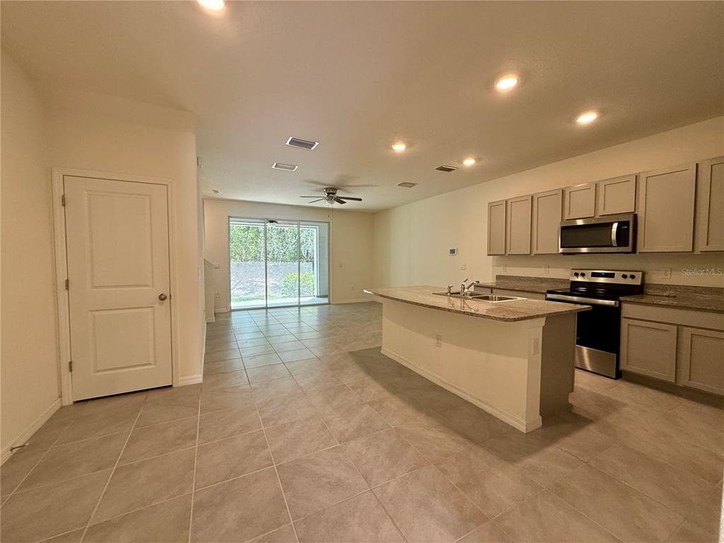 13781 Northwest 9th Road Newberry, FL 32669 - Photo 5 of 39