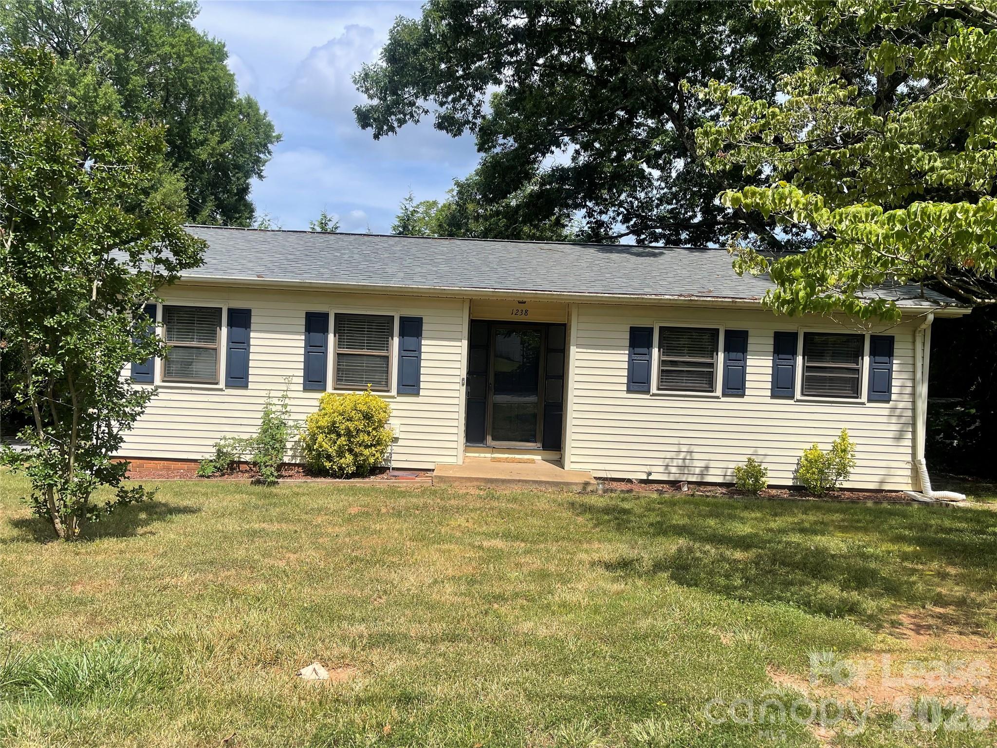 1238 12th Street Northeast Hickory, NC 28601 - Photo 16 of 16